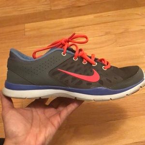 Women’s Nike Flex Trainer 3 Size 6 Blue Gray Pink